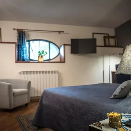 Bed and Breakfast Palazzo Cosentino 3*