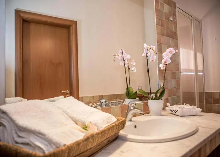 Palazzo Cosentino 3*